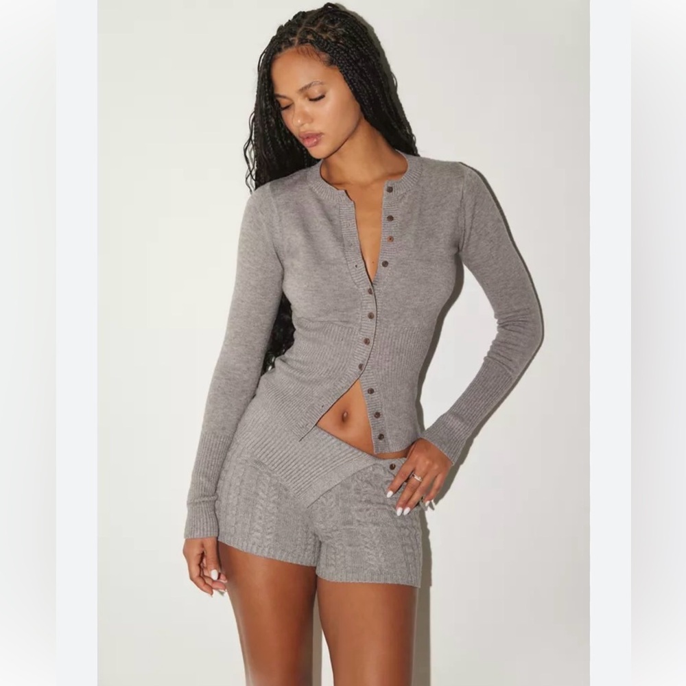 Frankies Bikinis Cloud Knit Button Up Cardigan and Shorts Set size XS Gray